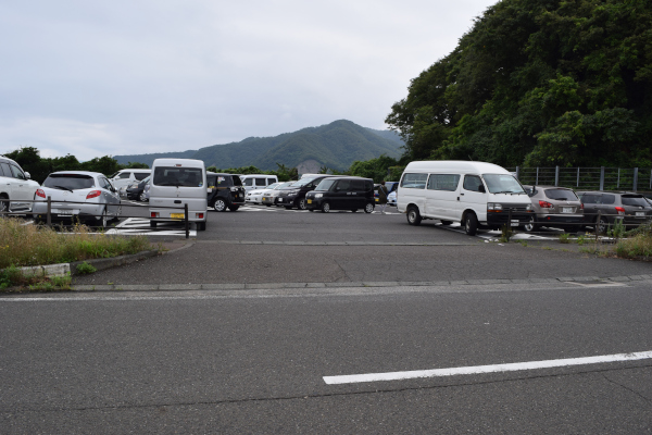 敦賀新港の駐車場