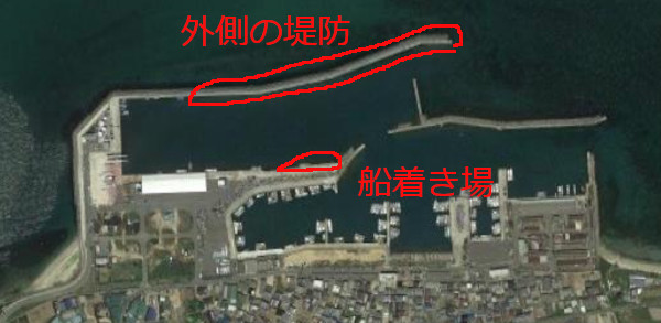 育波漁港の航空写真