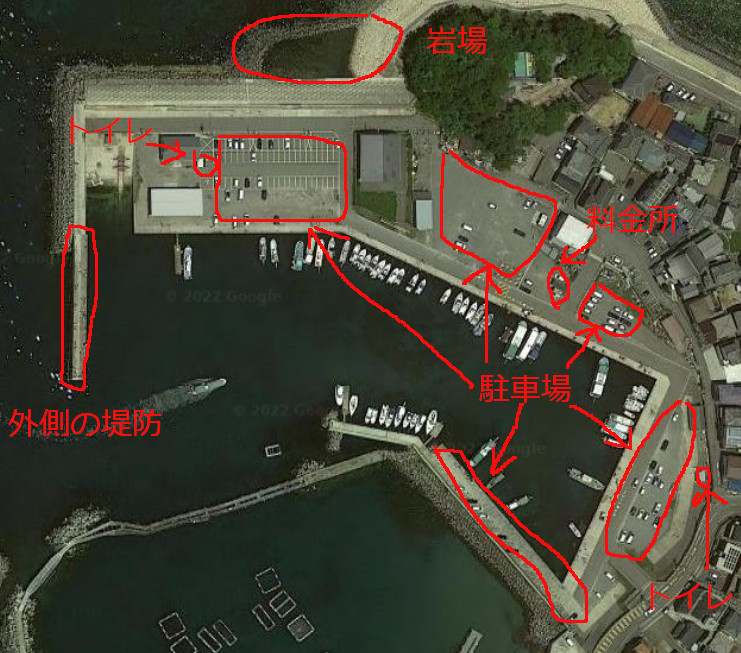 小島漁港の航空写真