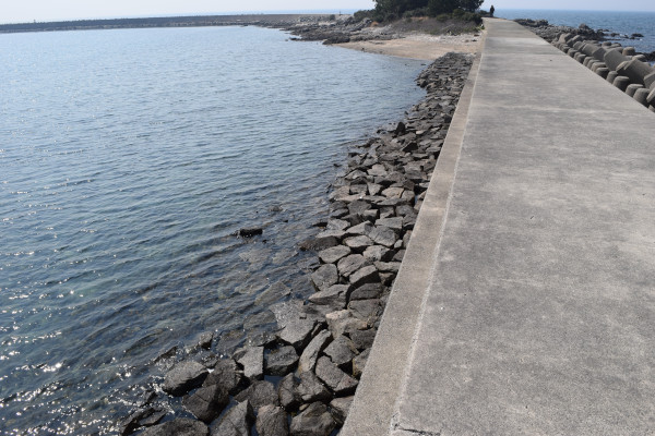 松島堤防の根元方向