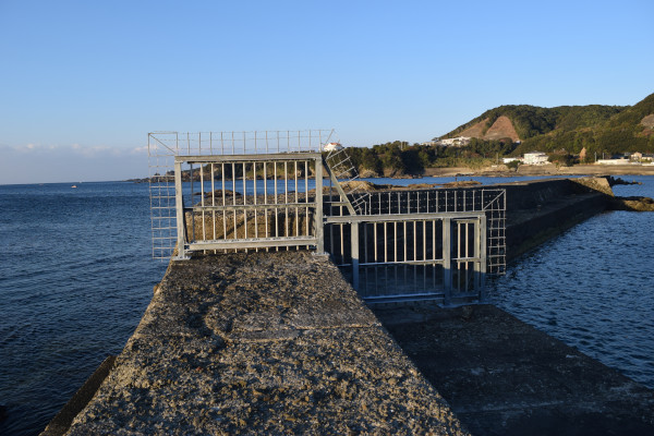 江住漁港のフェンス